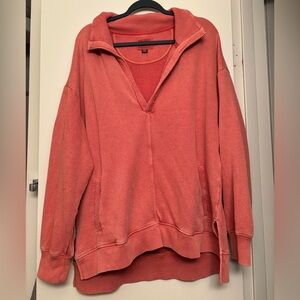 American Eagle Coral Pullover Sweater